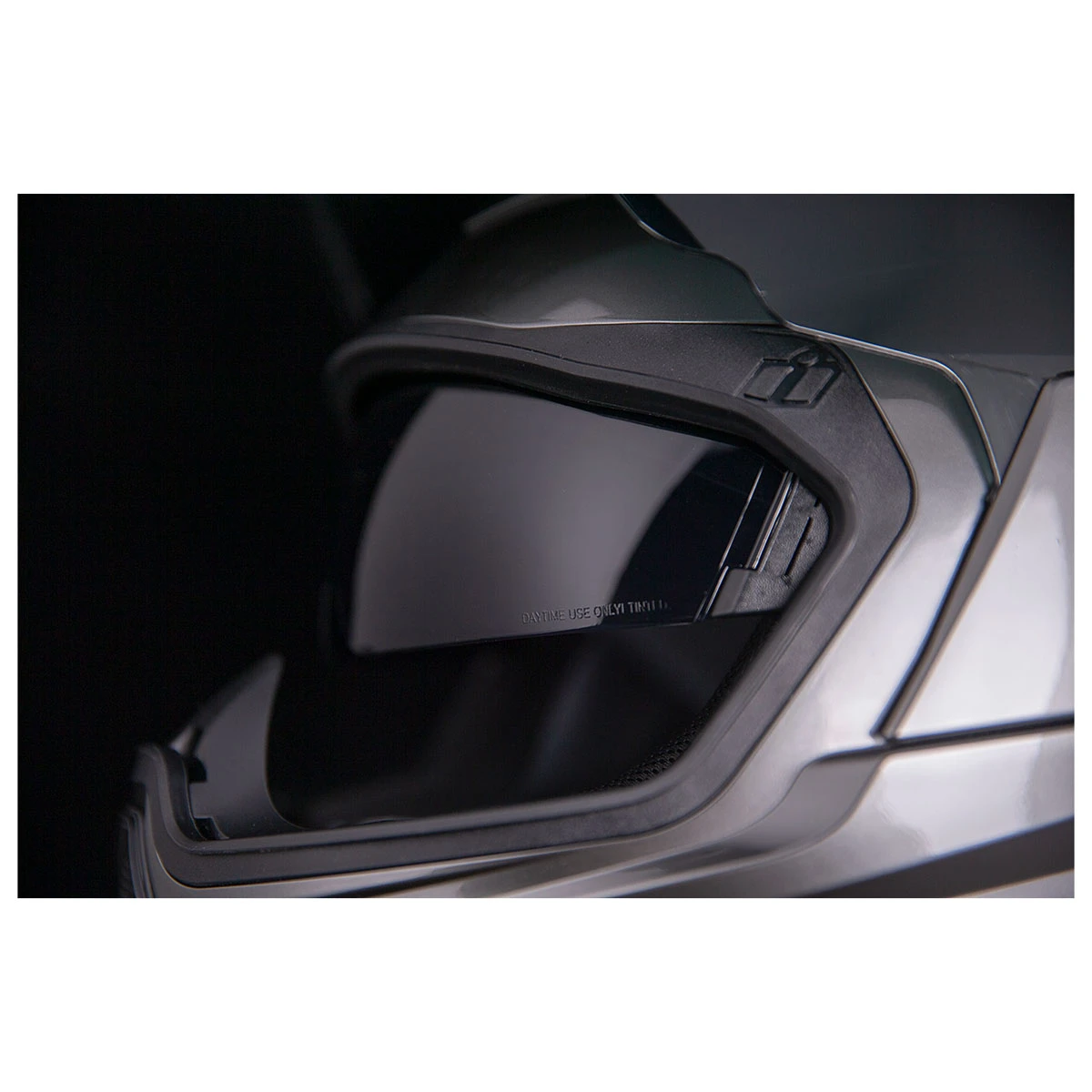 ICON Airflite MIPS Jewel Full Face Helmet 6 ICON Airflite MIPS Jewel Full Face Helmet - Image 6